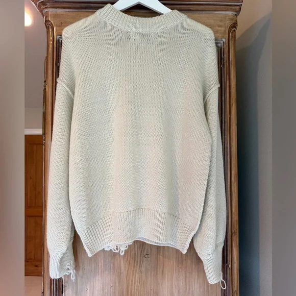 Wildfox Distressed Let’s Stay Home Sweater size S - Picture 3 of 7